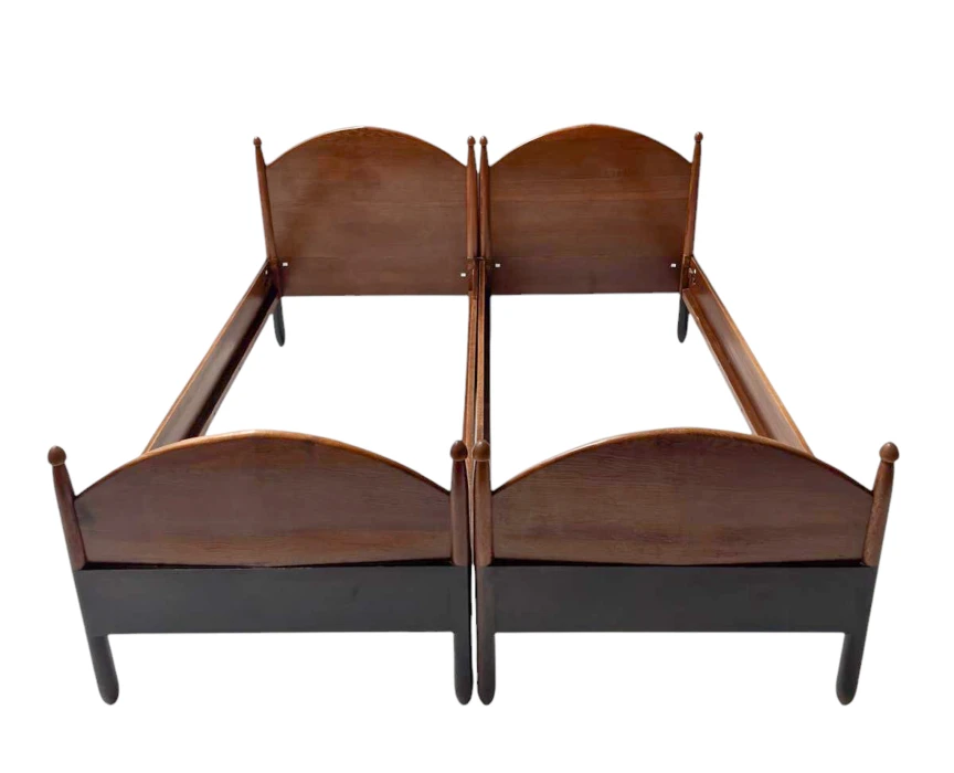 Willem Penaat Art Deco Amsterdamse School Twin Beds for Metz & Co., 1920s